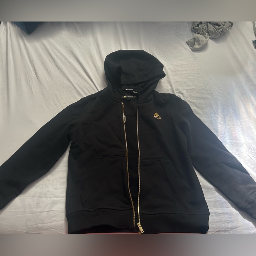 Moose Knuckle hoodie